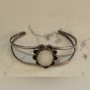 Native American  STERLING SILVER & Mother Of Pearl CUFF BRACELET